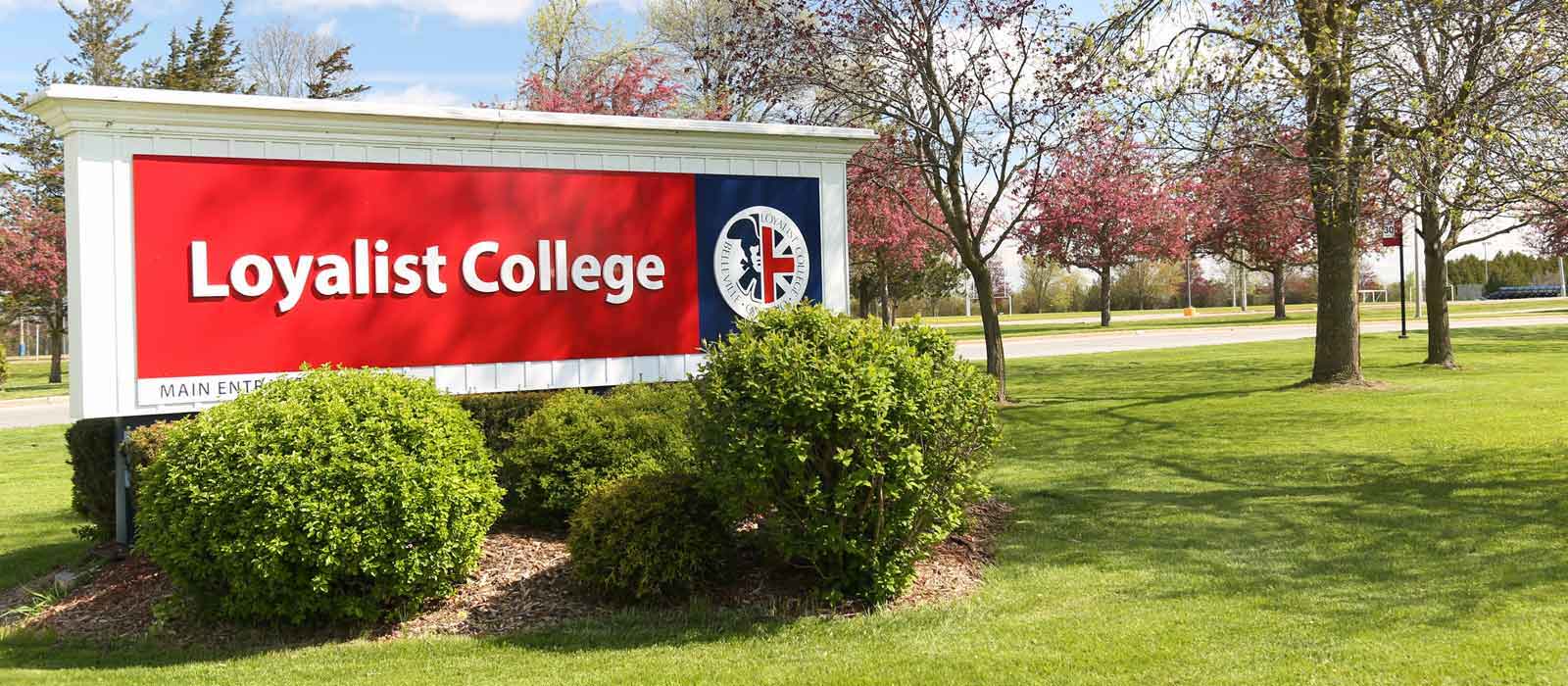 Loyalist College