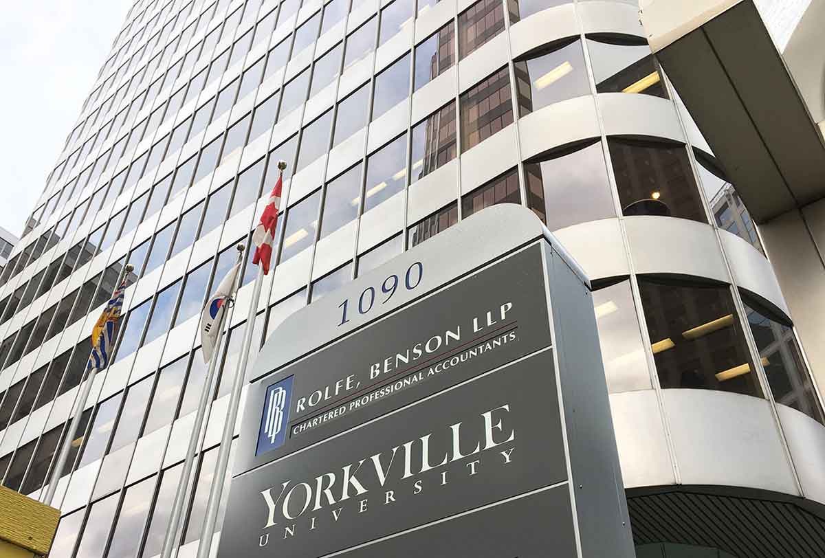 Yorkville University