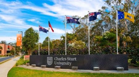 Charles-Sturt-university