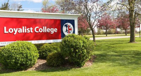 Loyalist-College (1)